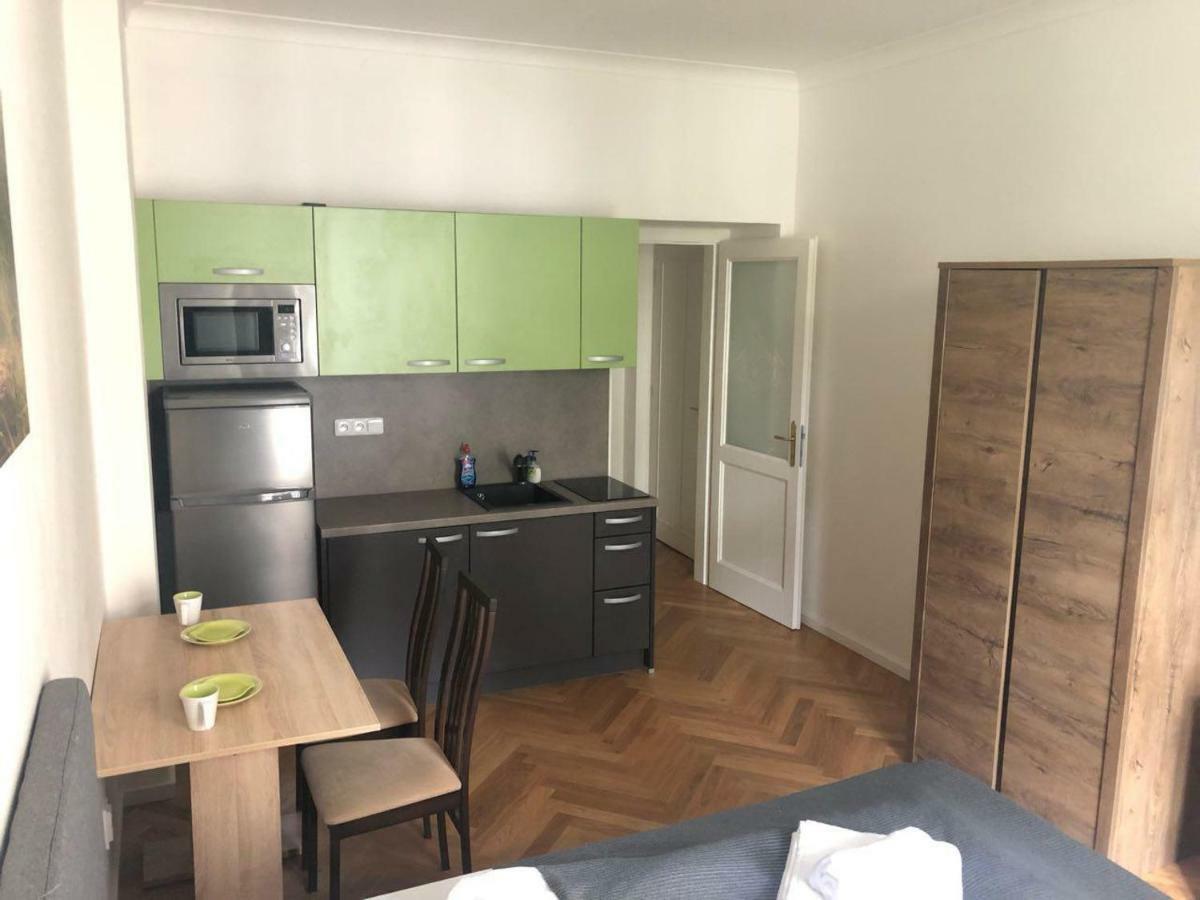 Friendly In Apartamento